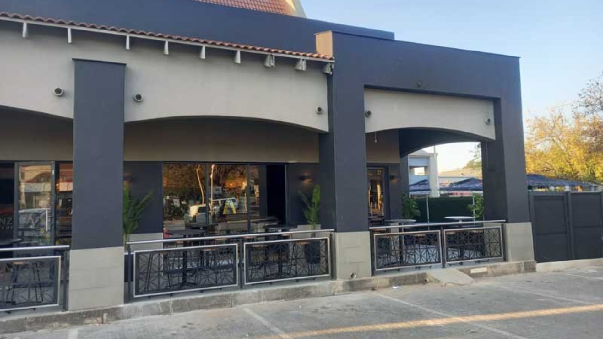 High‑Volume Lifestyle Bar & Restaurant – Pretoria North