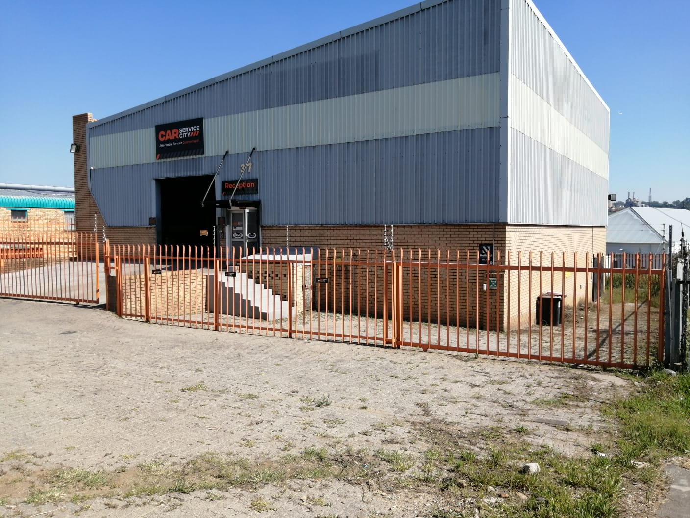 Franchise Automotive Service Workshop
